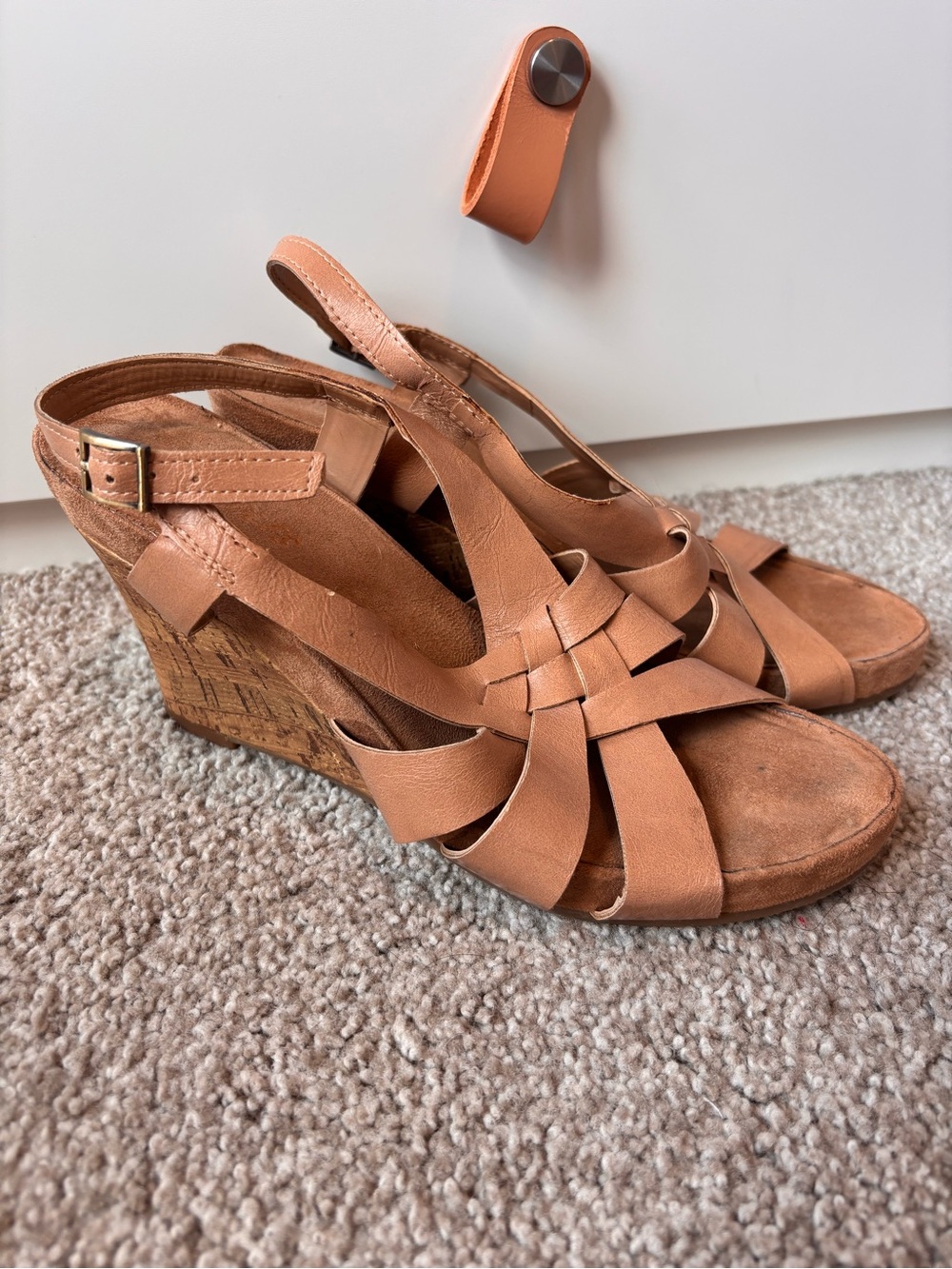 Aerosoles Tan Leather Wedge Sandals Strappy Wedges